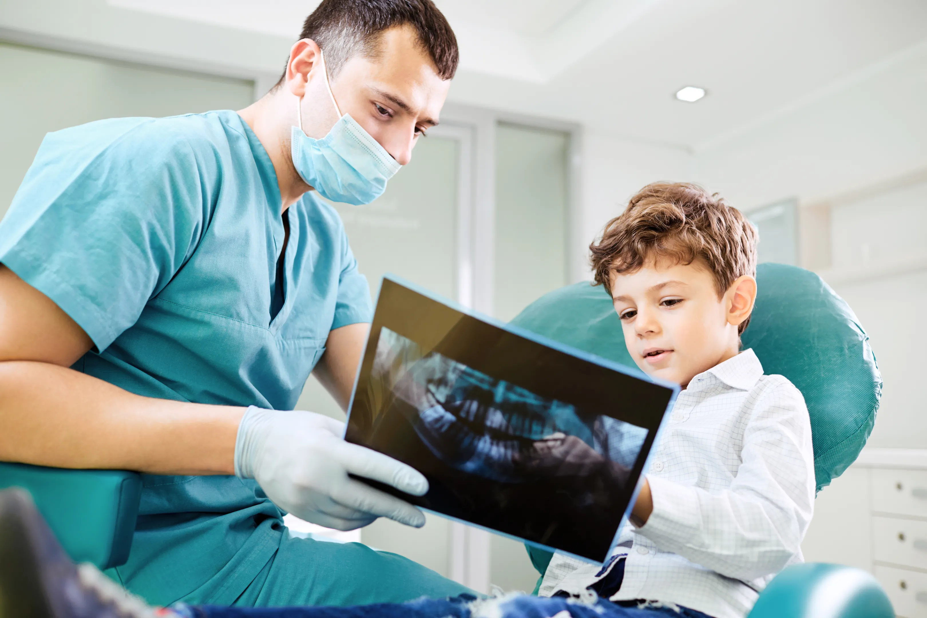 Comfortable and welcoming pediatric dentist office environment